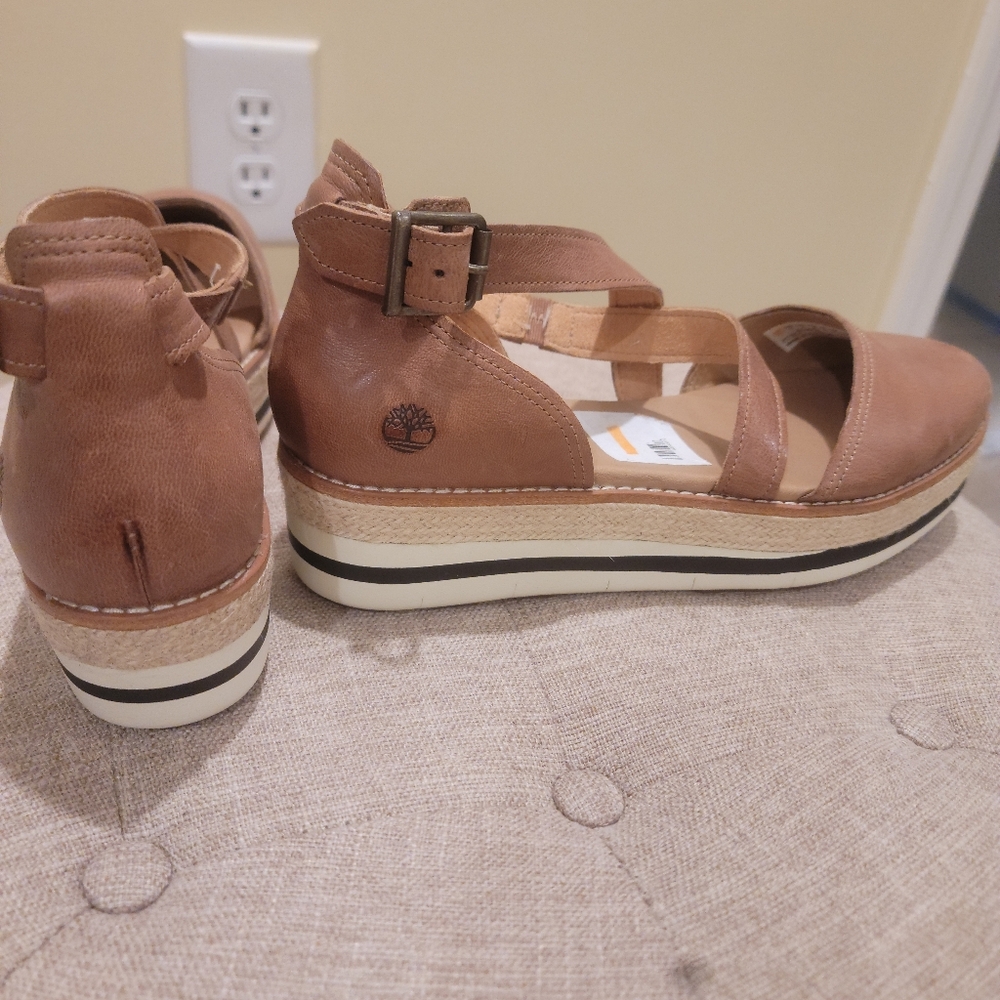 Timberland Brown Leather Mules with Criss-Cross Straps - Picture 2 of 7